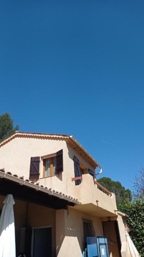 Les Cigales Villelaure Exterior foto