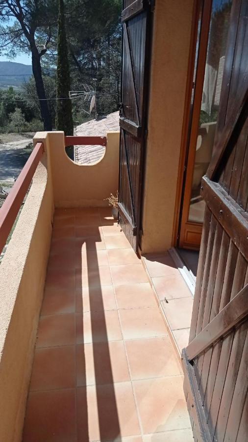Les Cigales Villelaure Exterior foto