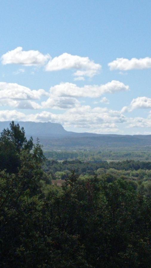 Les Cigales Villelaure Exterior foto